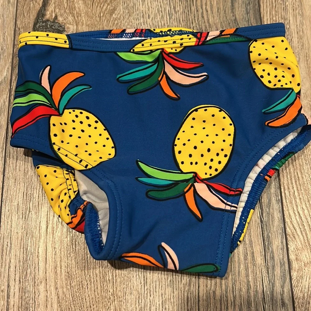 Hanna Andersson Pineapple Two Piece - Picture 2 of 4